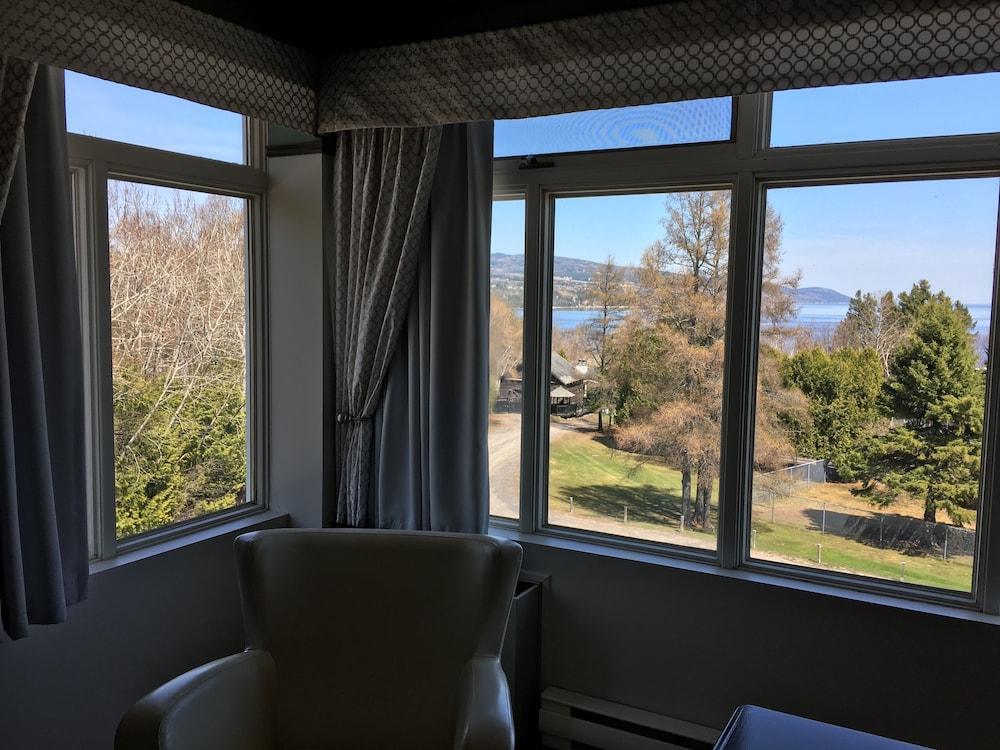 Hotel Au Petit Berger La Malbaie Exteriör bild
