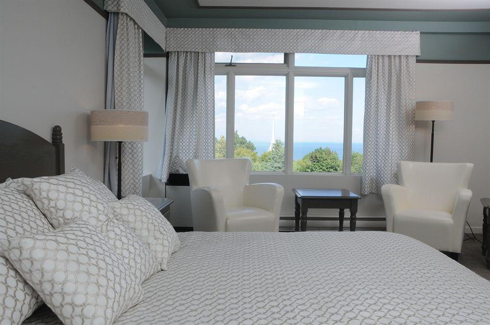 Hotel Au Petit Berger La Malbaie Exteriör bild